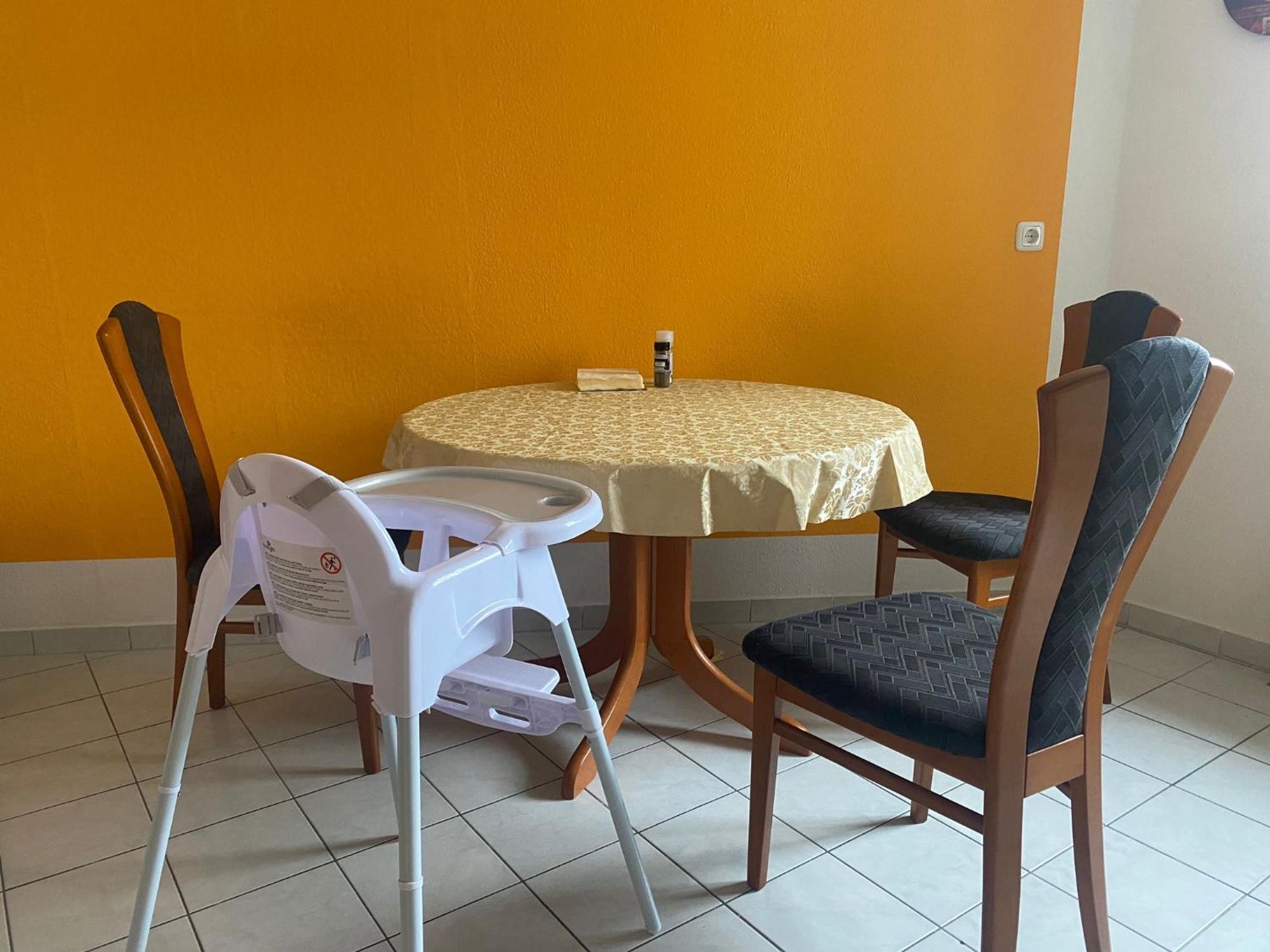 Fewo "Franzi" 5 Personen, Zentrale Lage, Parkplatz Dessau-Rosslau Kültér fotó